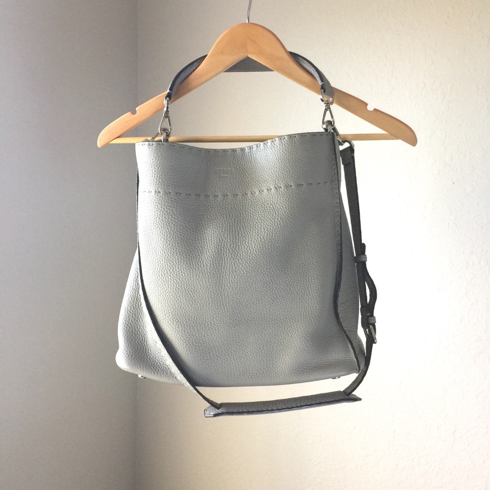 Celeb fave FENDI Anna Selleria Hobo